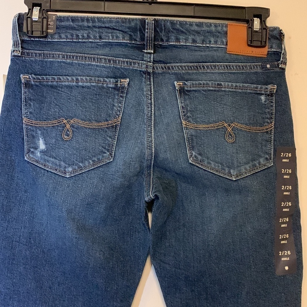 NWT Lucky Brand Lolita Skinny Distressed Jeans, 2/26 - Picture 4 of 9